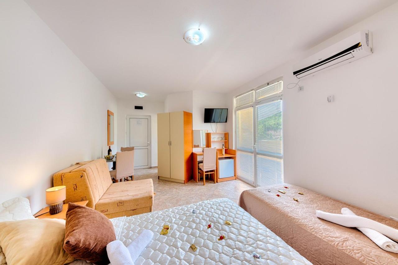 Hotel Dana Čanj Exteriér fotografie
