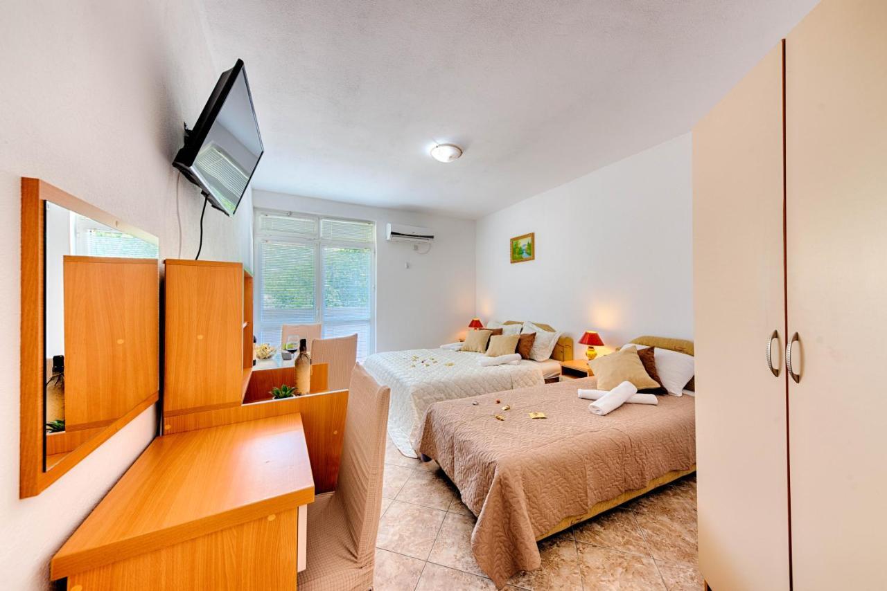 Hotel Dana Čanj Exteriér fotografie
