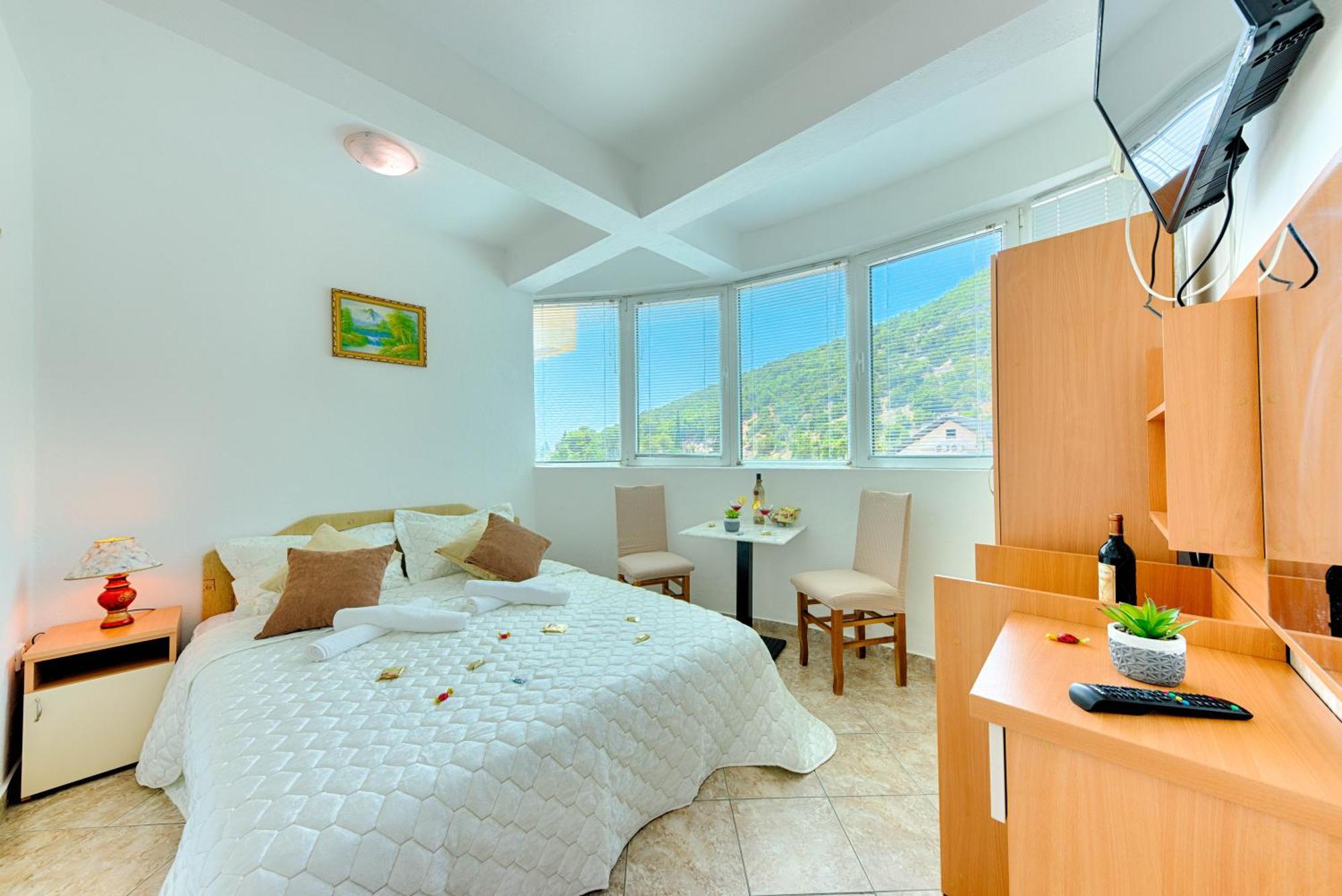 Hotel Dana Čanj Exteriér fotografie